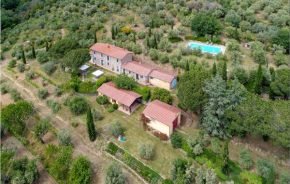 Cozy Home In Cortona With Kitchen